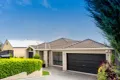 Property photo of 7 Nightingale Crescent Berwick VIC 3806