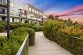 Property photo of 28 Alexander Circuit Craigieburn VIC 3064