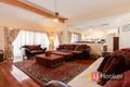 Property photo of 8 Enfield Close Endeavour Hills VIC 3802