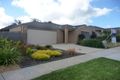 Property photo of 14 Rivendale Crescent Drouin VIC 3818