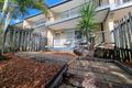 Property photo of 2/81 Sandford Street St Lucia QLD 4067