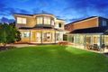 Property photo of 19 Avondale Grove Mount Waverley VIC 3149