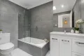 Property photo of 5/254 Christine Avenue Varsity Lakes QLD 4227