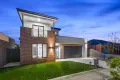 Property photo of 32 Limetree Way Lake Gardens VIC 3355