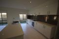 Property photo of 2 Sandview Place Cranbourne VIC 3977