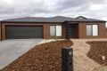 Property photo of 18 Hinkler Crescent Brookfield VIC 3338
