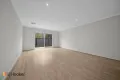 Property photo of 33 Peninsula Crescent Craigieburn VIC 3064