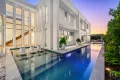 Property photo of 2342 Cressbrook Drive Hope Island QLD 4212