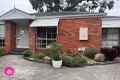 Property photo of 2/33 Allwyn Crescent Mill Park VIC 3082