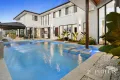 Property photo of 2566 Cressbrook Drive Hope Island QLD 4212