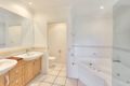 Property photo of 1/4 Fraser Terrace Highgate Hill QLD 4101