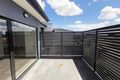 Property photo of 1/4 View Road Springvale VIC 3171