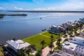Property photo of 17 Knightsbridge Parade West Paradise Point QLD 4216