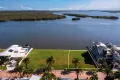 Property photo of 17 Knightsbridge Parade West Paradise Point QLD 4216