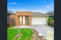 Property photo of 9 Barlow Circuit Tarneit VIC 3029