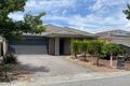 Property photo of 11 Camdolle Close Pakenham VIC 3810