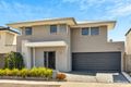 Property photo of 16 Gilded Road Werribee VIC 3030
