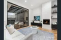 Property photo of 1/2 Shanahan Crescent McKinnon VIC 3204