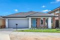 Property photo of 18 Kenmare Approach Wollert VIC 3750