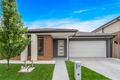 Property photo of 16 Tivoli Way Mickleham VIC 3064