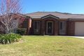 Property photo of 16 Nedlands Close West Wodonga VIC 3690