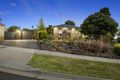 Property photo of 7 Ravenhill Crescent Endeavour Hills VIC 3802