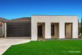 Property photo of 5 Conder Place Caroline Springs VIC 3023