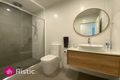 Property photo of 2/84-86 Howard Street Reservoir VIC 3073