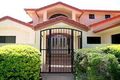Property photo of 32 Halleys Crescent Bridgeman Downs QLD 4035
