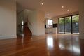 Property photo of 2/14 Ian Grove Mount Waverley VIC 3149