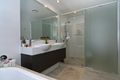 Property photo of 2047/3029 The Boulevarde Carrara QLD 4211