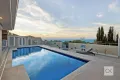 Property photo of 12 Neeangarra Crescent Hallett Cove SA 5158