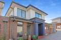 Property photo of 2 Butina Crest Pakenham VIC 3810