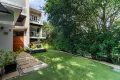 Property photo of 18 Mervyn Grove St Lucia QLD 4067