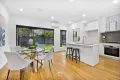 Property photo of 2/27 Aubrey Grove Boronia VIC 3155