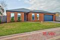 Property photo of 17 Dunferline Crescent Cranbourne VIC 3977