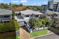Property photo of 41 Curwen Terrace Chermside QLD 4032