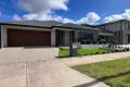 Property photo of 14 Clear Drive Tarneit VIC 3029