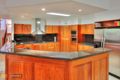 Property photo of 7 Peterleen Street Robertson QLD 4109