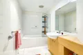Property photo of 2/11 Indooroopilly Road Taringa QLD 4068