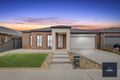 Property photo of 27 Antonio Drive Melton South VIC 3338