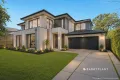 Property photo of 4 Carluke Close Berwick VIC 3806