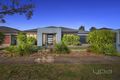 Property photo of 26 Indigo Square Brookfield VIC 3338