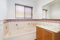 Property photo of 4/53 Fernside Avenue Briar Hill VIC 3088