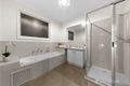 Property photo of 17 Vista Court Berwick VIC 3806