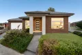 Property photo of 2 Kinkade Close Cranbourne East VIC 3977