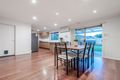 Property photo of 8 Woodvale Court Mill Park VIC 3082