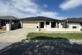 Property photo of 40 Arnaud Loop Wollert VIC 3750