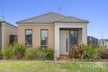 Property photo of 2 Magara Walk Tarneit VIC 3029