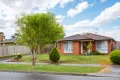 Property photo of 2 Gifford Close Berwick VIC 3806